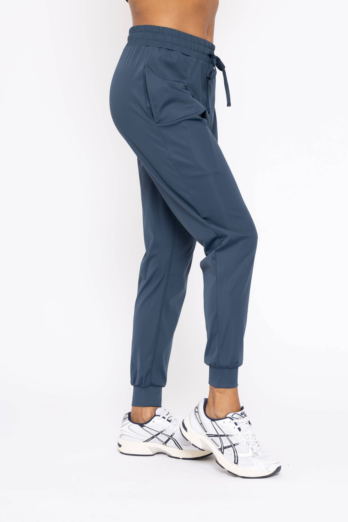 Mono B Cooling Joggeres, Navy