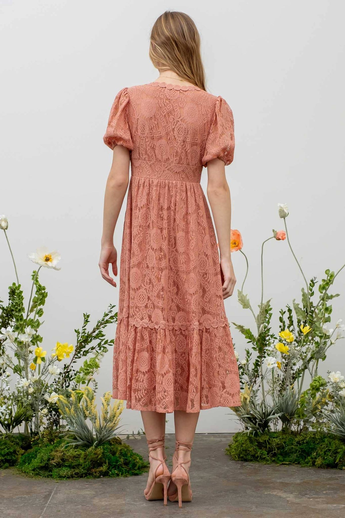 Halle Dress in Dusty Pink